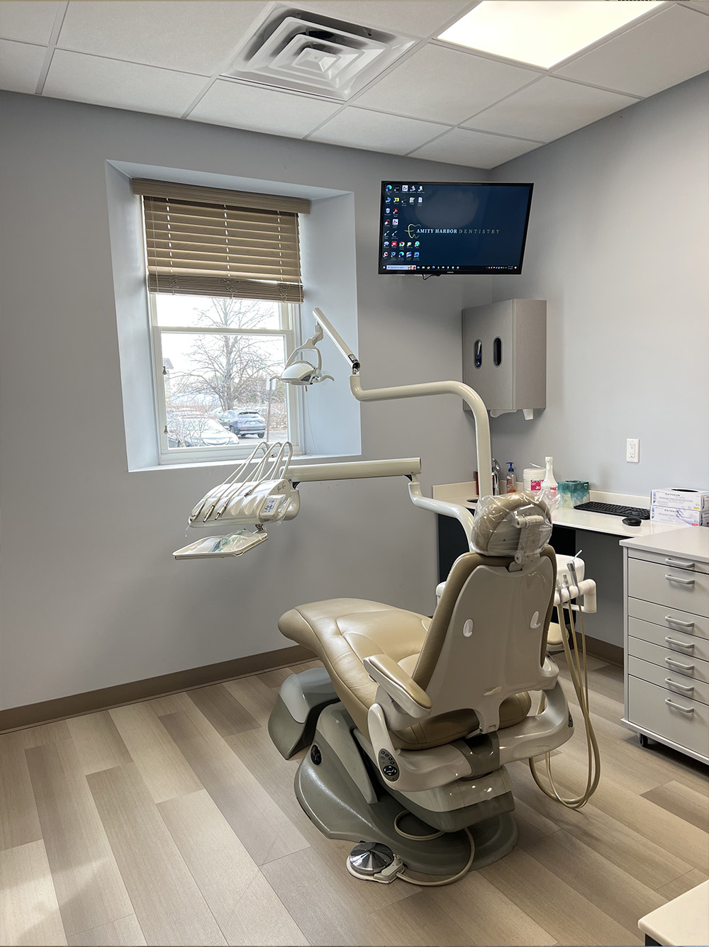 Amityville Cosmetic Dentist